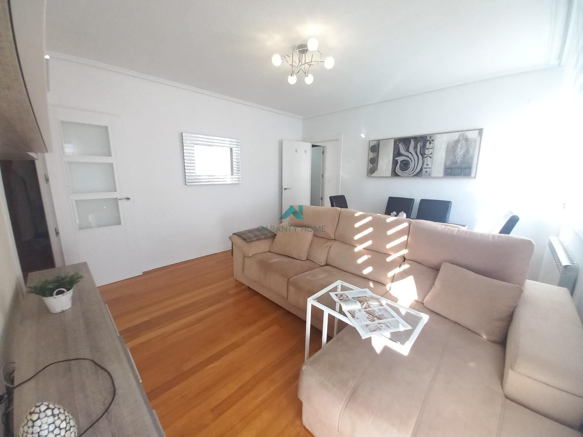 Living room of Flat for sale in Rasines  with Heating