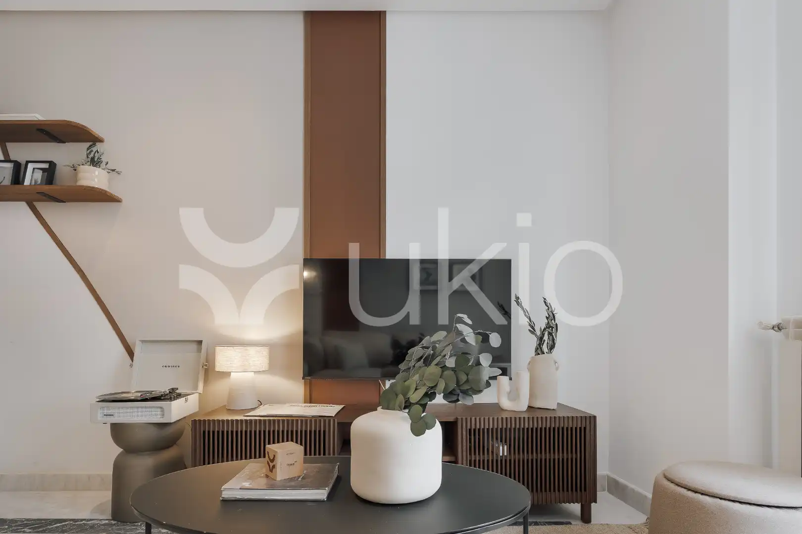 Sala de estar de Apartamento de alquiler en Madrid con Aire acondicionado, Calefacción y Amueblado