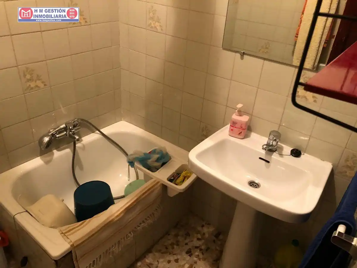 Bany de Casa o xalet en venda en Alcázar de San Juan amb Terrassa
