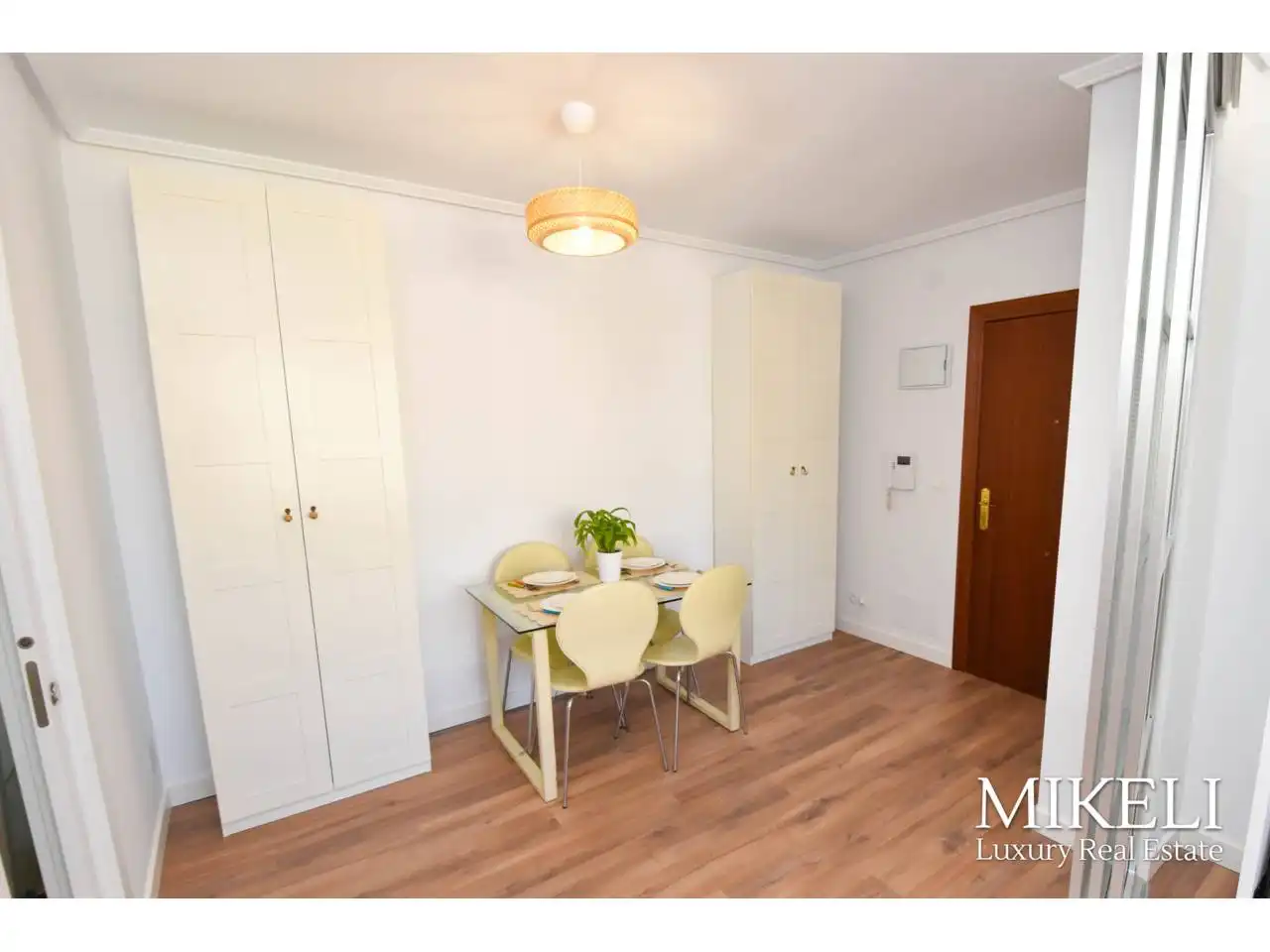 Dining room of Flat for rent in Valdenoja