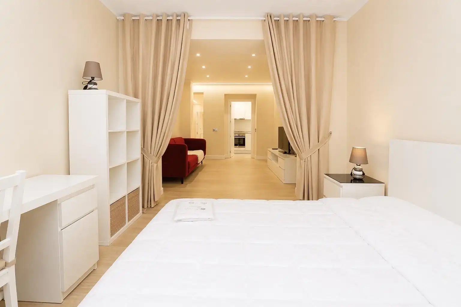 Habitación de Piso de alquiler en Madrid con Calefacción, Trastero y Amueblado