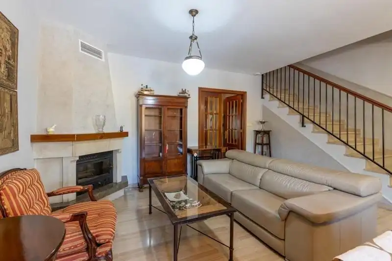 Casa a schiera con terrazza in vendita a Maracena, imagen 3