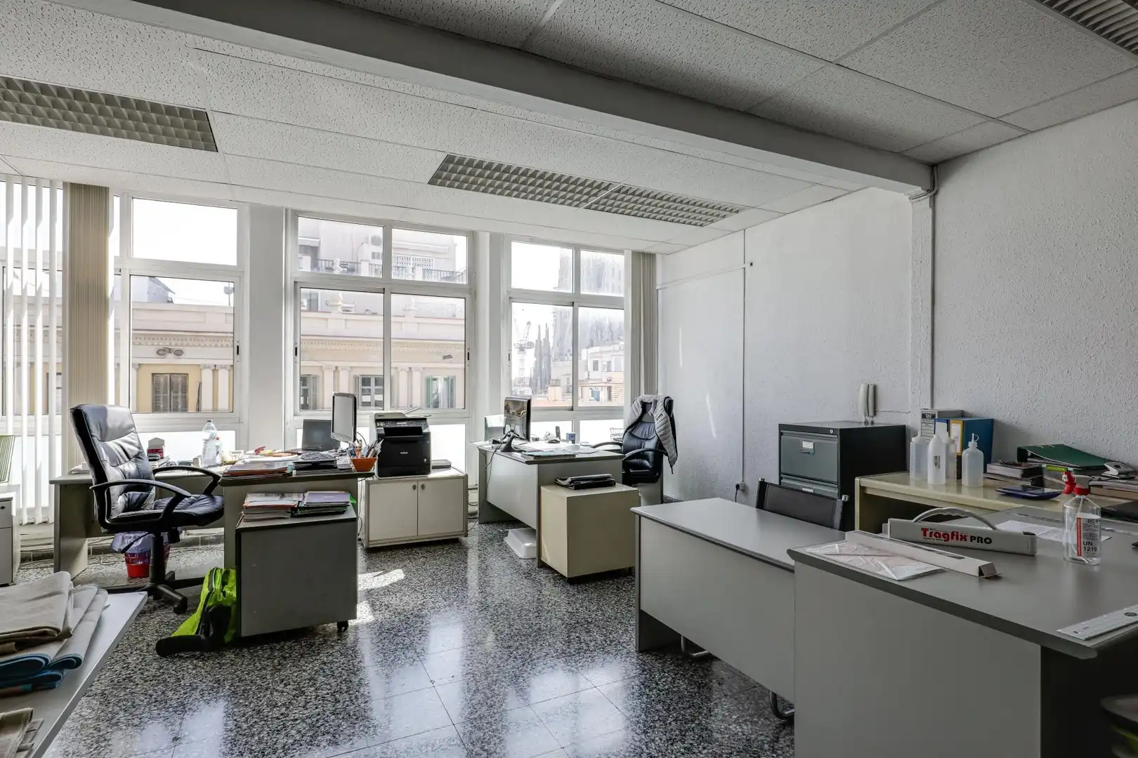 Office for sale in Barcelona  with Heating