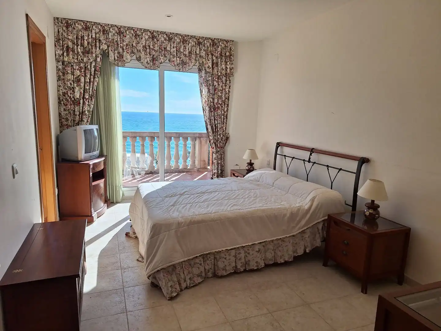 Dormitori de Casa o xalet en venda en Salou amb Aire condicionat, Calefacció i Jardí privat