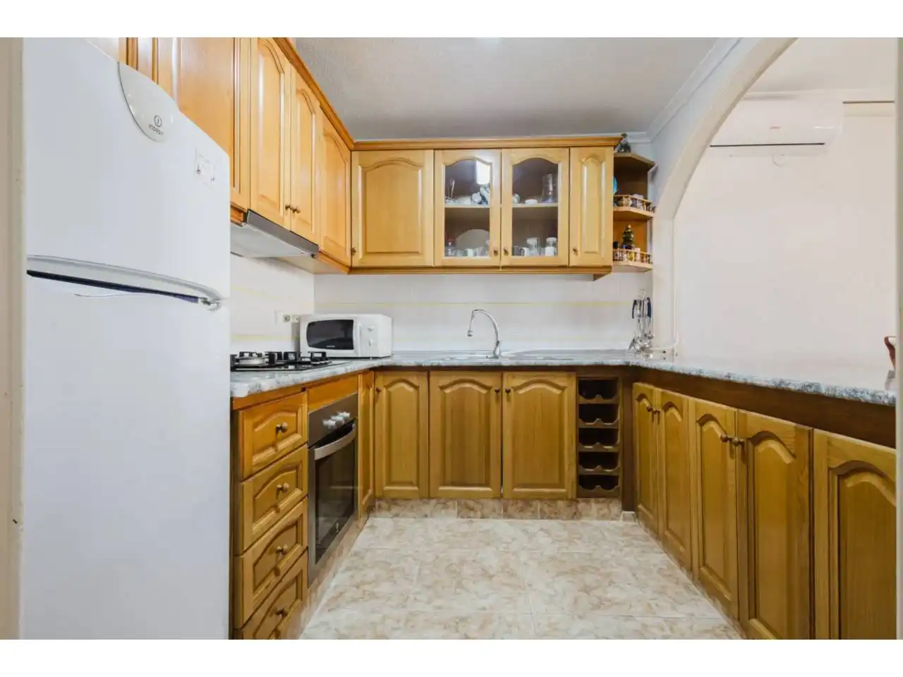 Cocina de Apartamento en venta en Torrevieja con Aire acondicionado, Calefacción y Terraza
