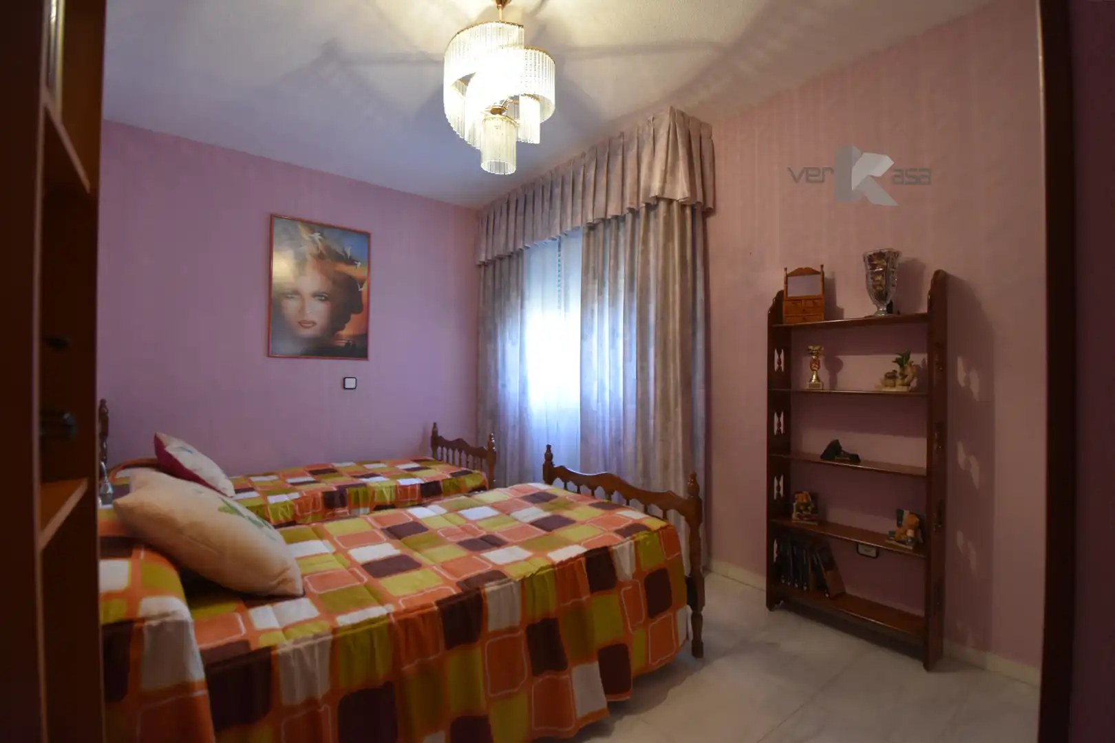 Habitación de Piso en venta en Pinto con Calefacción, Terraza y Piscina comunitaria