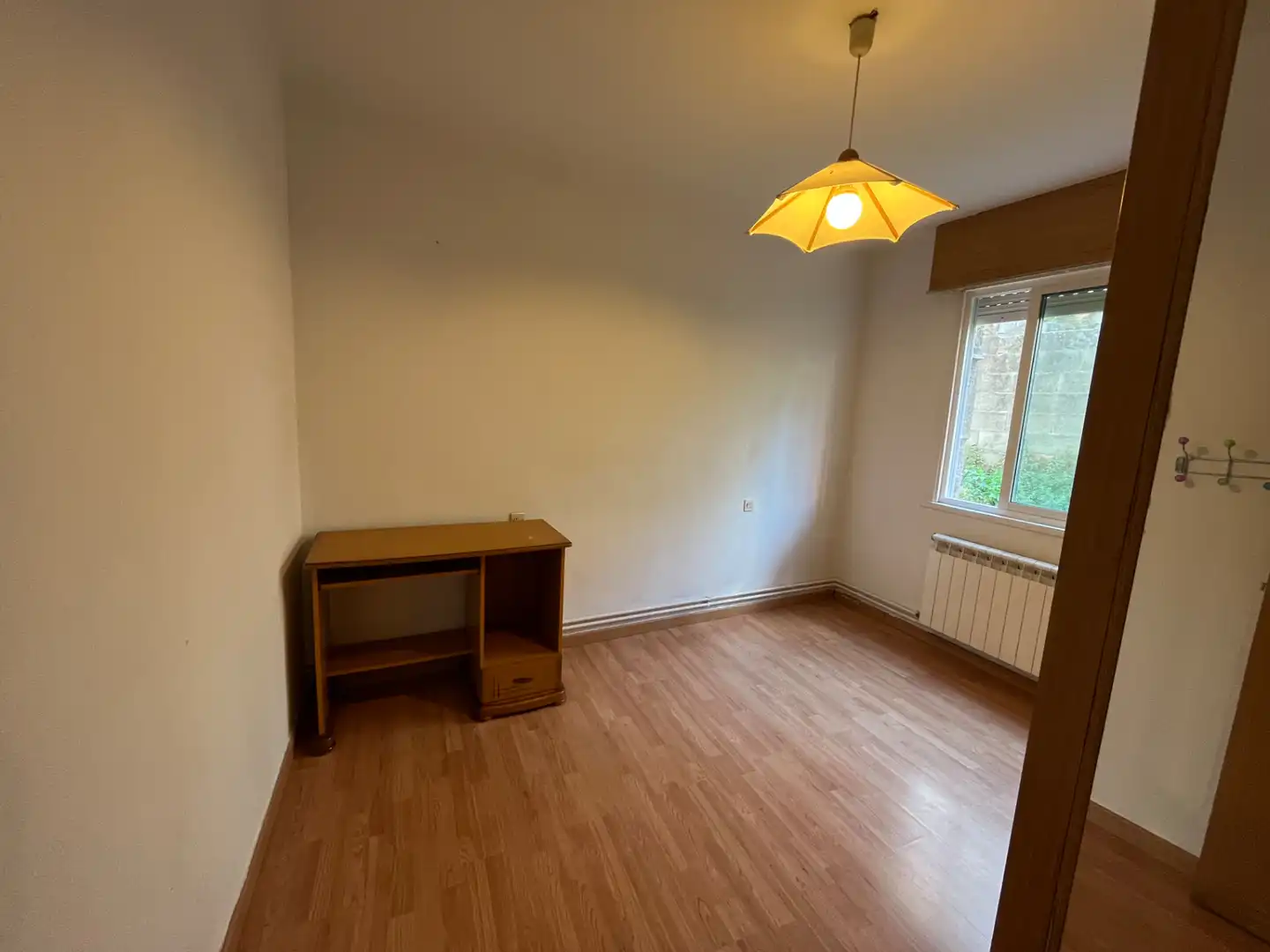 Habitación de Piso de alquiler en Redondela con Calefacción, Amueblado y Horno