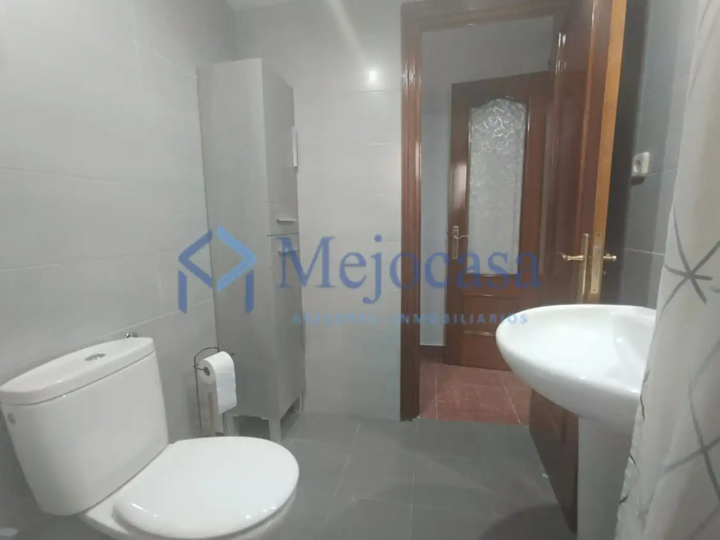 Flat with lift for sale in Calle del Lago Constanza, imagen 17