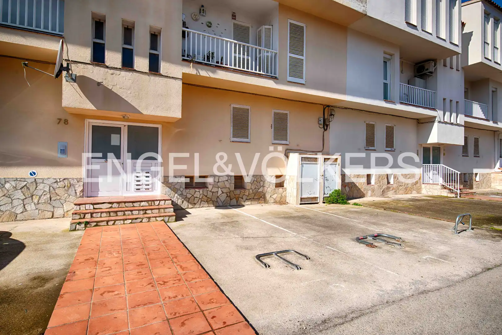 Penthouse with terrace for sale in Carrer Port Moxo, imagen 32