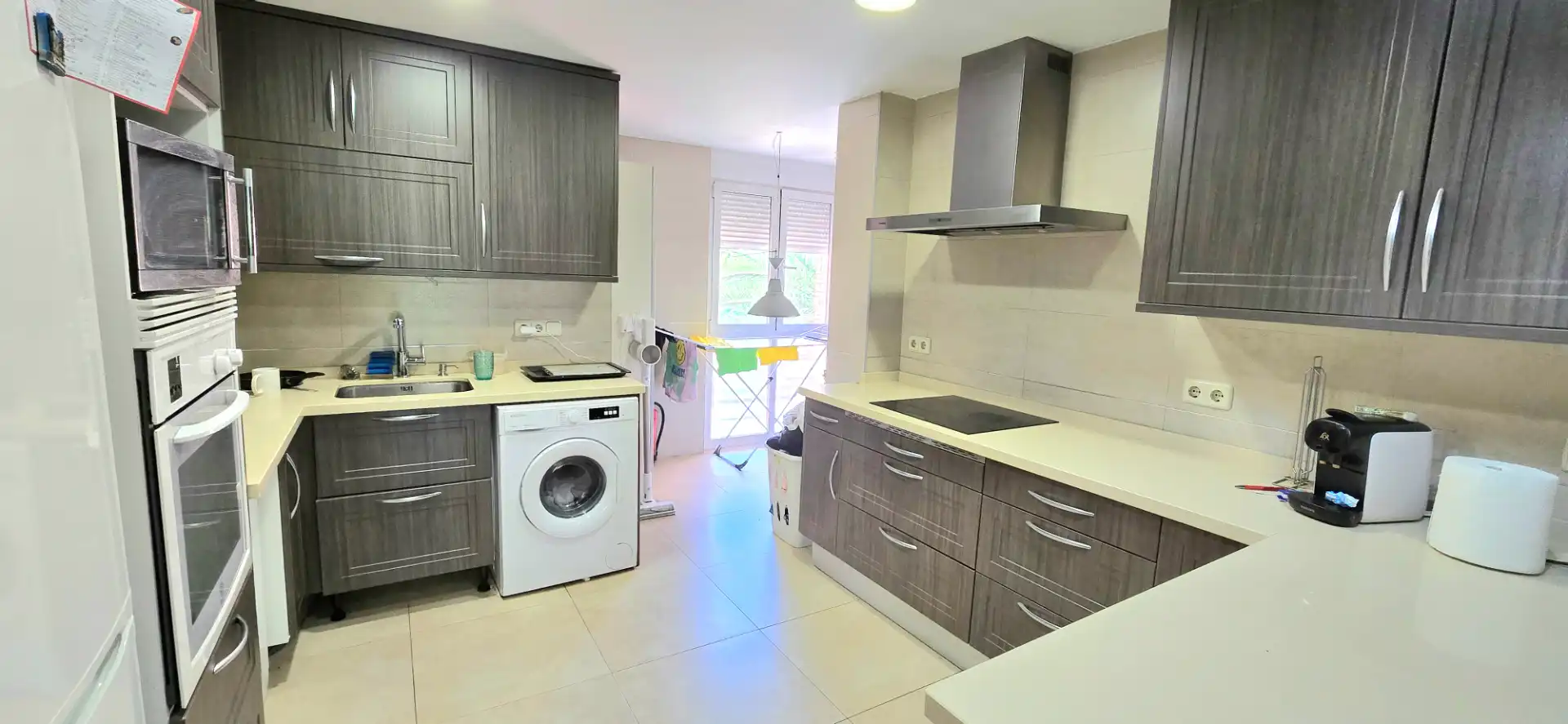 Cocina de Piso en venta en Las Rozas de Madrid con Aire acondicionado, Calefacción y Jardín privado