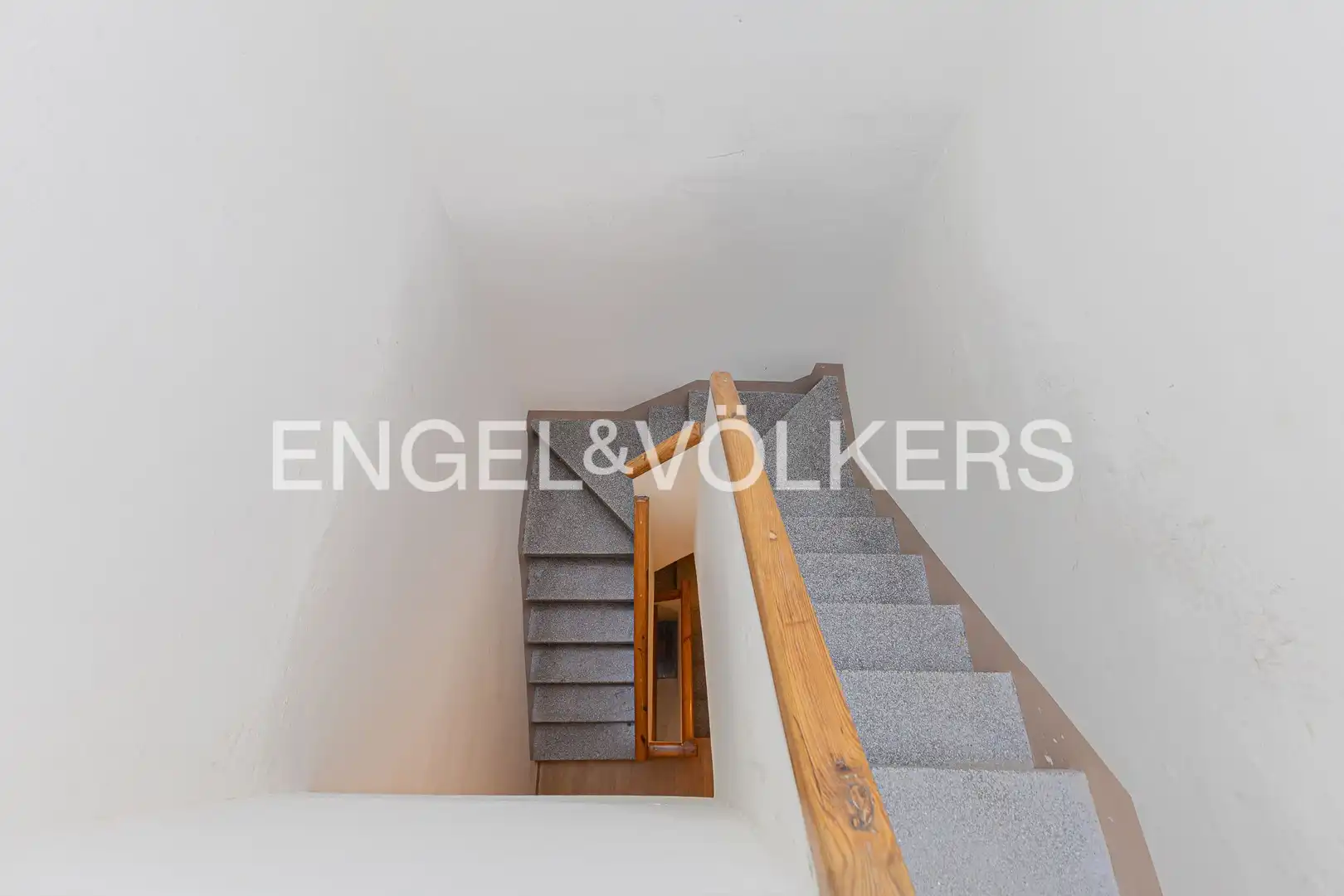 Houses for sale in Barcelona  with Heating and Private garden