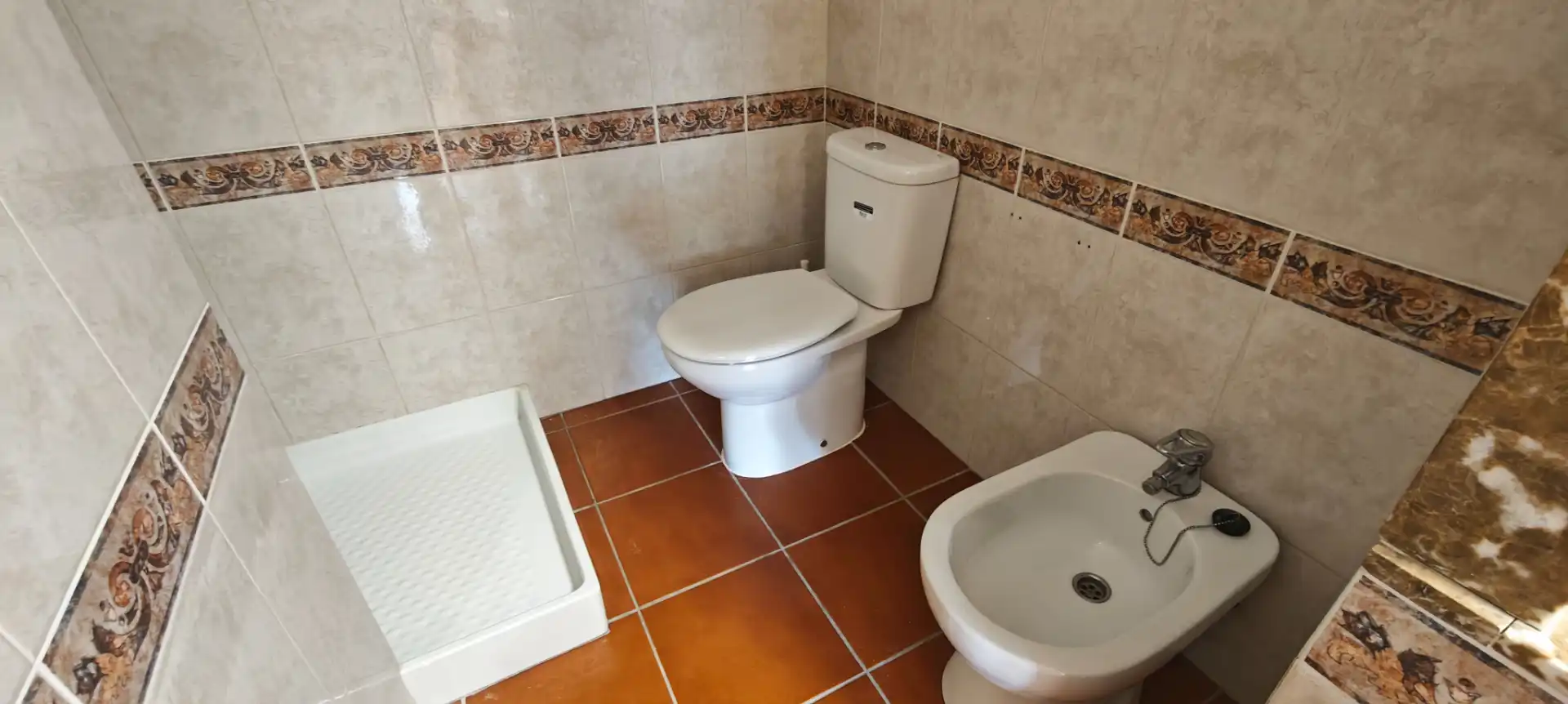 Baño de Casa adosada de alquiler en Calvià con Aire acondicionado, Calefacción y Jardín privado