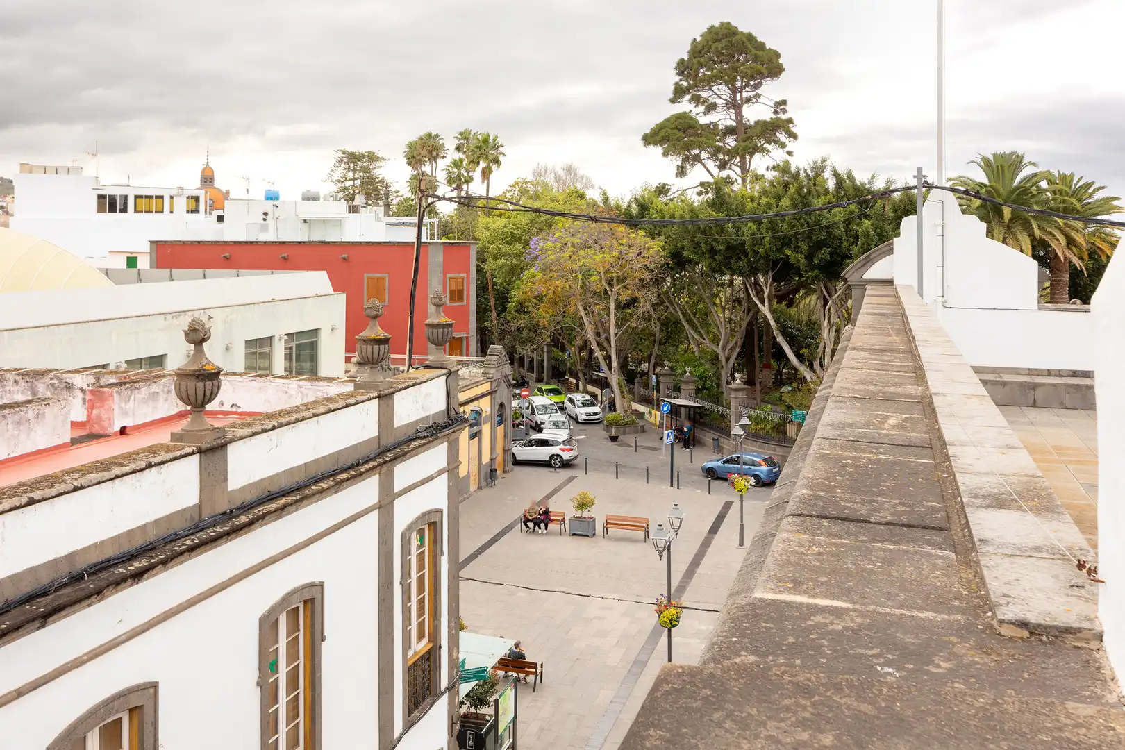 Vista exterior de Casa o xalet en venda en Arucas amb Terrassa i Balcó