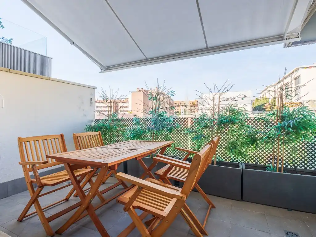 Terrace of Flat for rent in Madrid  with Air Conditioner, Private garden and Terrace