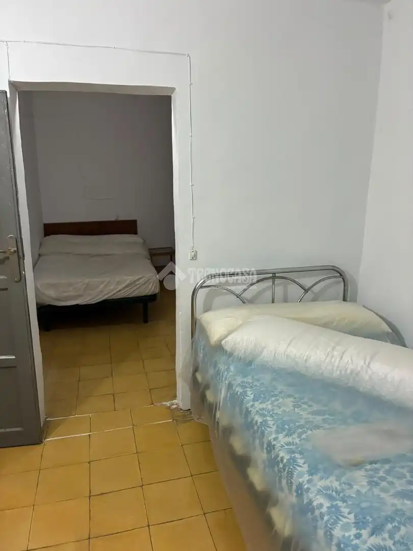 Habitación de Casa adosada en venta en Cifuentes, Guadalajara
