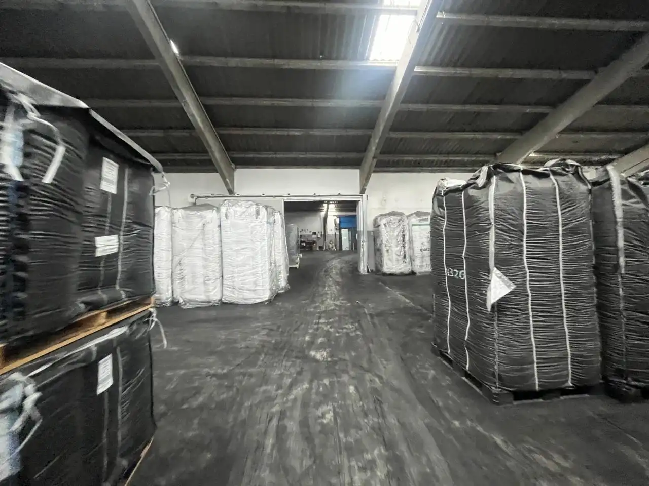 Nau industrial en venda a Carrer Can Roca, Nucli Urbà