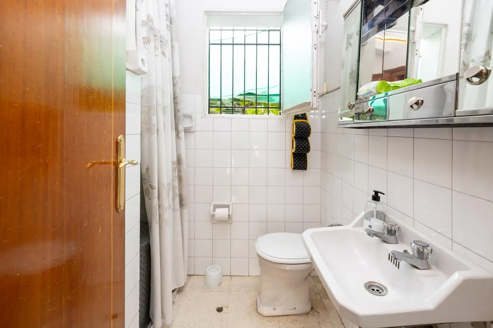 Baño de Casa o chalet en venta en Armilla con Aire acondicionado, Calefacción y Jardín privado