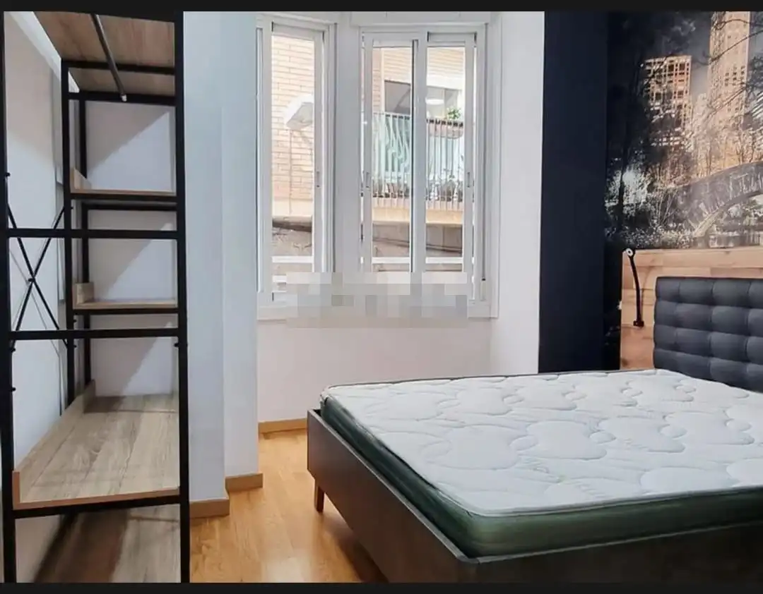 Habitación de Piso en venta en Elche / Elx con Aire acondicionado y Amueblado