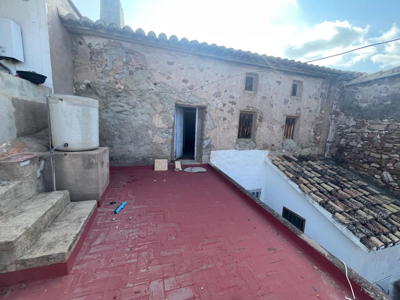 Vista exterior de Casa o xalet en venda en Petrés amb Terrassa