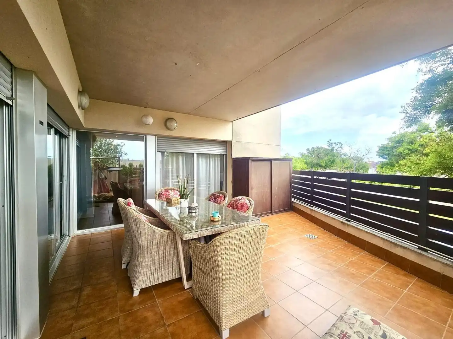 Terrasse von Wohnung zum Verkauf in La Ràpita mit Klimaanlage, Heizung und Privatgarten