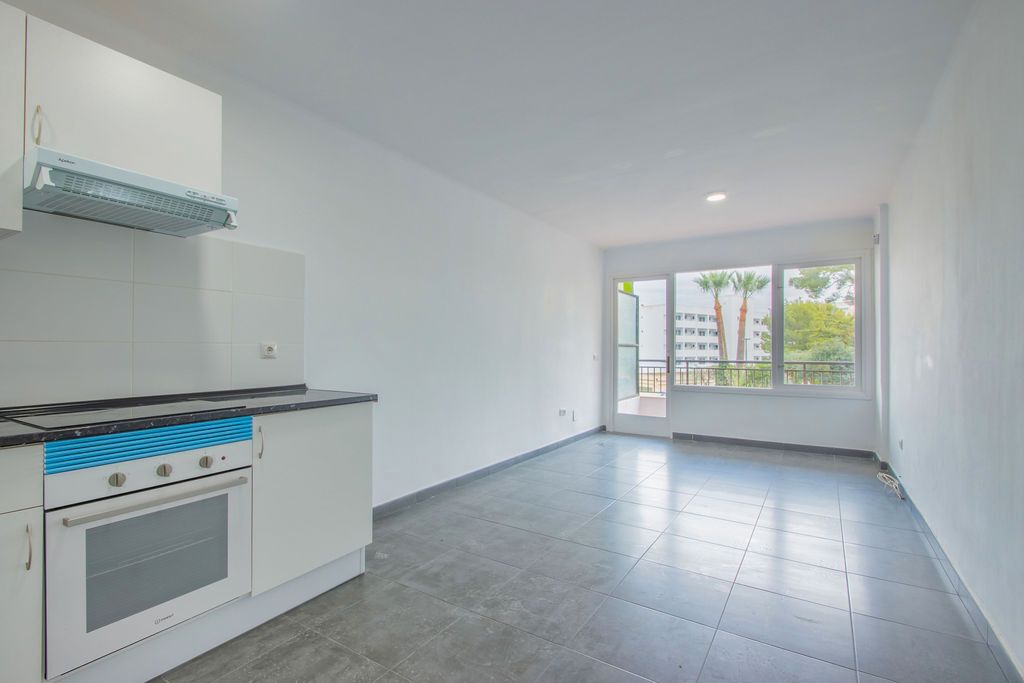 Kitchen of Study for sale in Calvià  with Swimming Pool