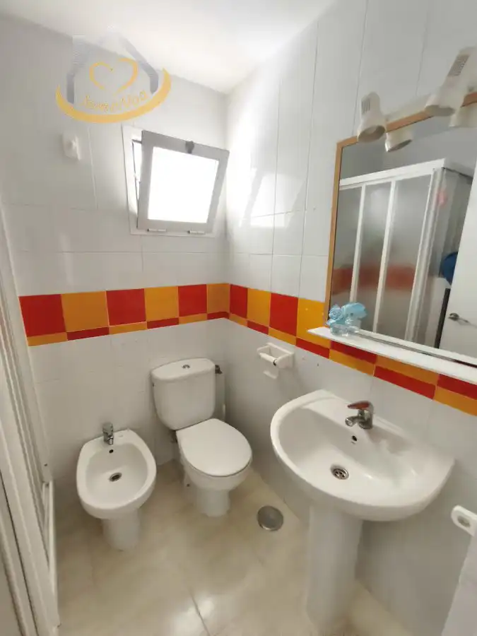 Bany de Apartament en venda en La Antilla amb Terrassa i Moblat