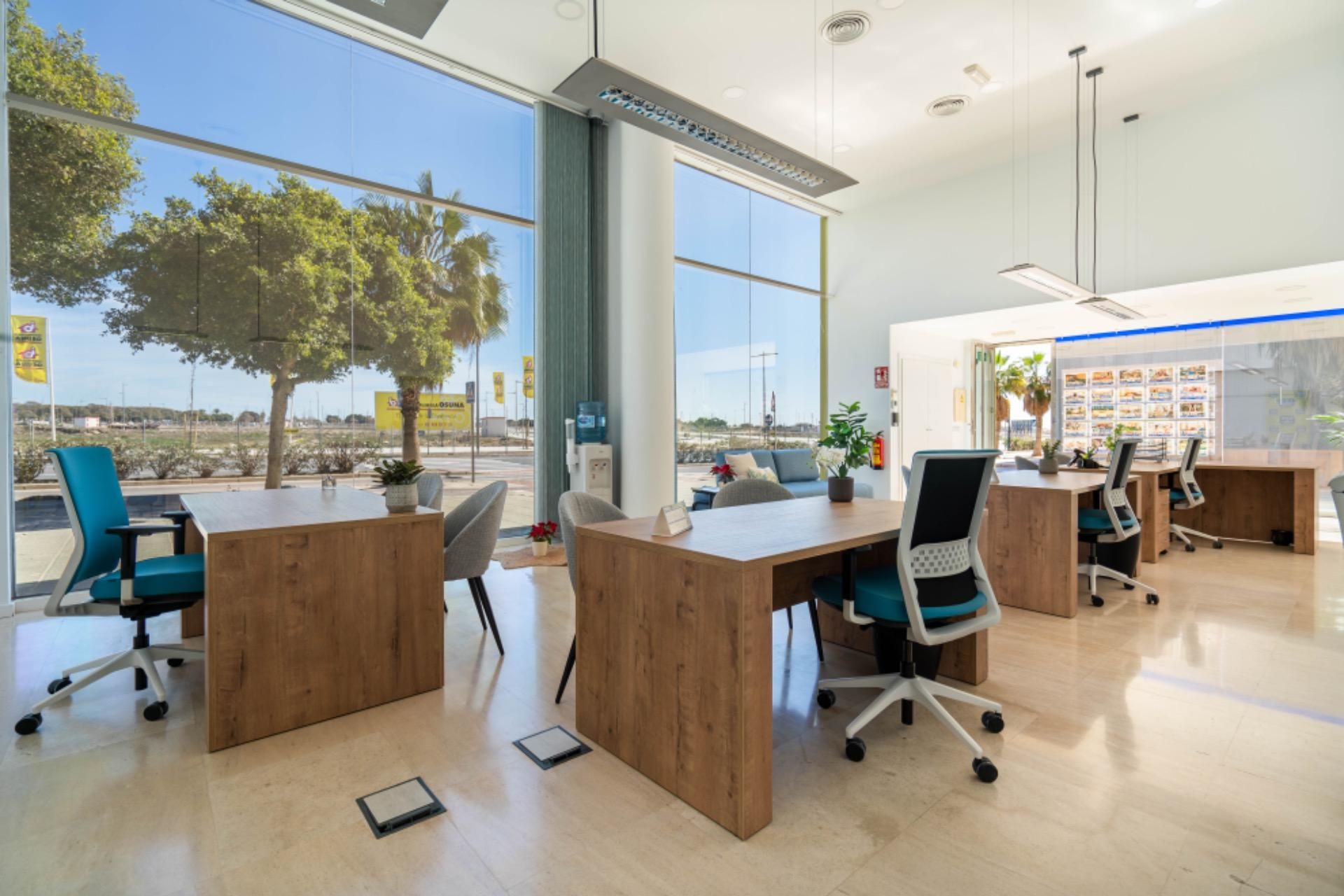 Premises for sale in  Almería Capital  with Air Conditioner