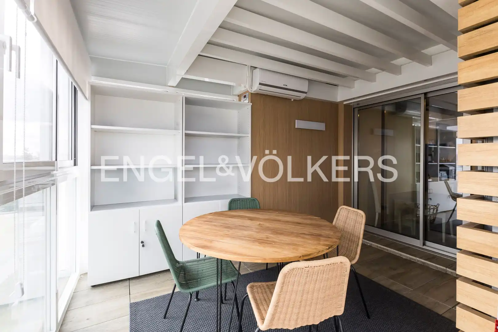 Comedor de Ático en venta en Madrid con Aire acondicionado, Calefacción y Terraza