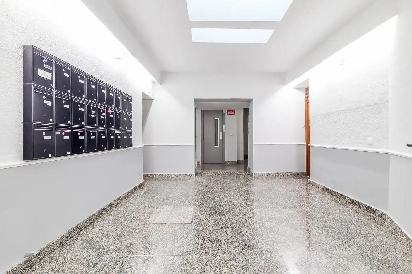 Apartments for sale in Madrid  with Air Conditioner and Furnished