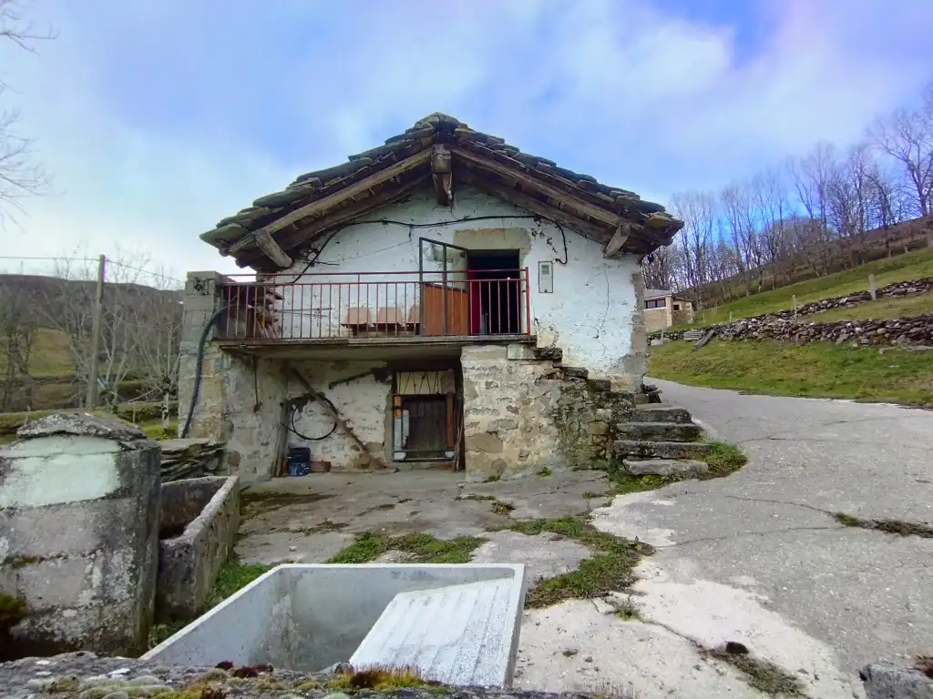 Casa rústica amb terrassa en venda a Lugar la Sia 28, imagen 16