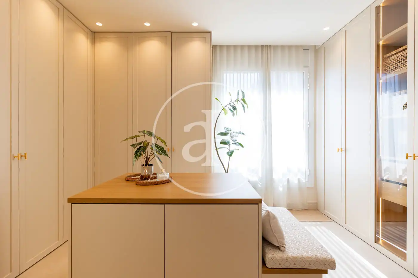 Bedroom of Flat for sale in Barcelona  with Air Conditioner, Heating and Furnished