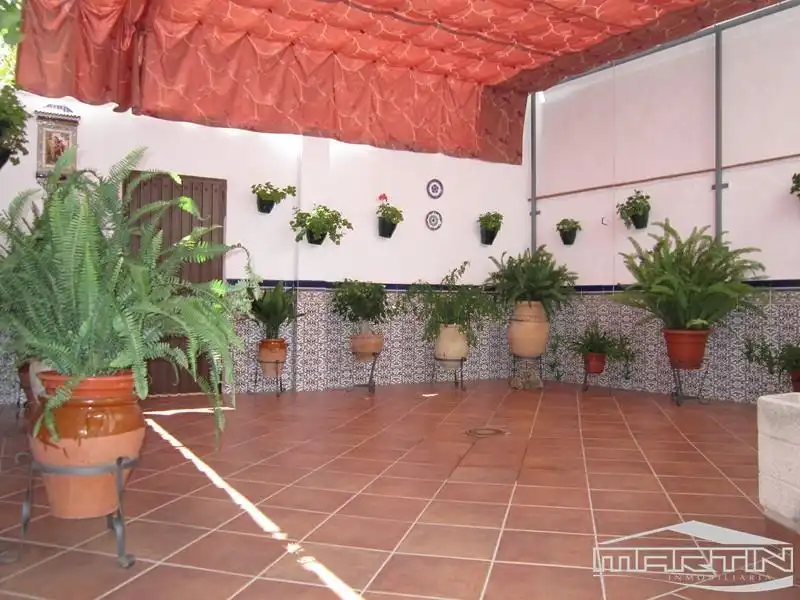 Terrassa de Casa o xalet en venda en Lucena amb Aire condicionat i Terrassa