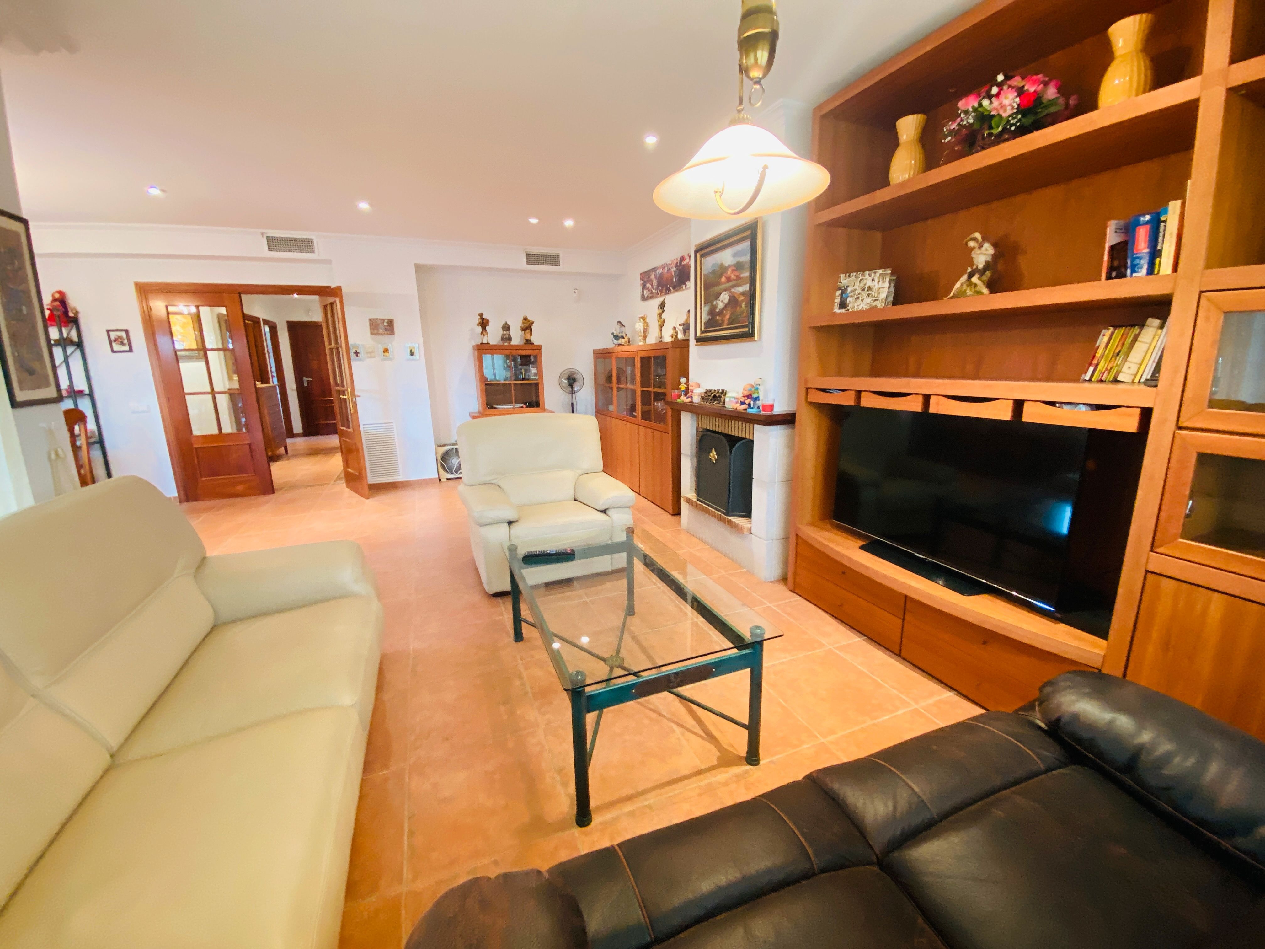Living room of Single-family semi-detached for sale in Cambrils  with Air Conditioner, Private garden and Terrace