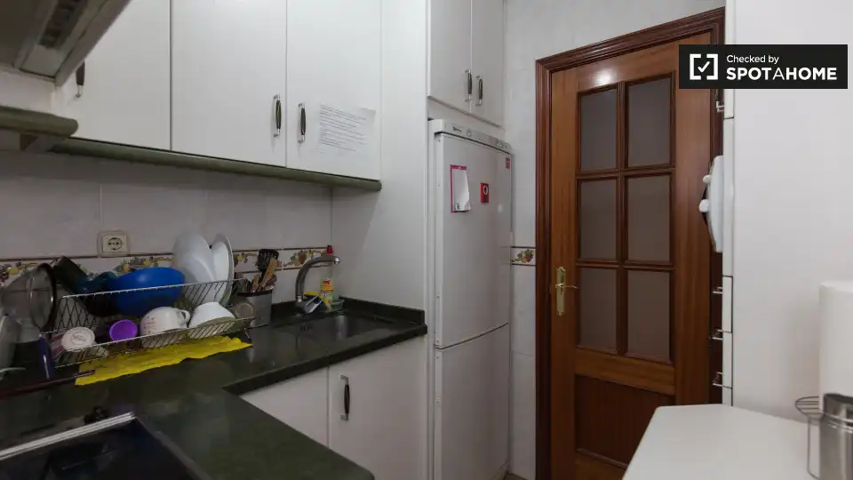 Room in Granada, Granada
