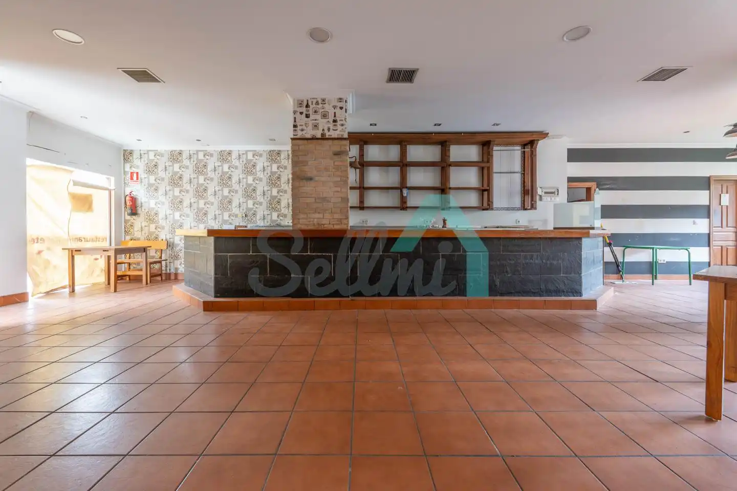 Business premises for sale in Periodistas Cepeda, imagen 9