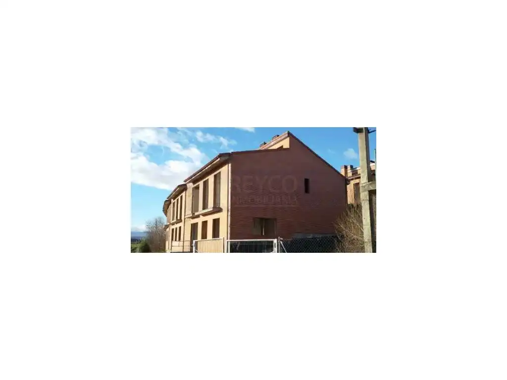 Exterior view of Buildings for sale in Briones