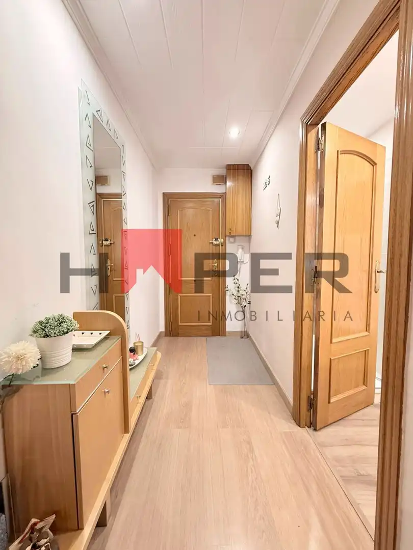 Flat for sale in El Prat de Llobregat  with Heating and Parquet flooring