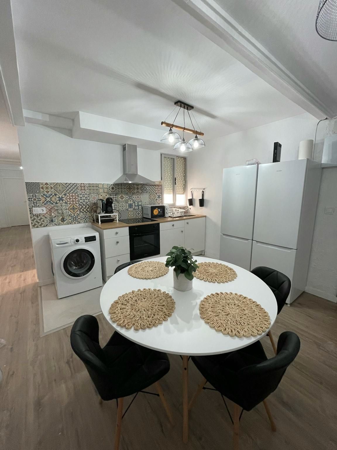 Cuina de Pis per a compartir en  Valencia Capital amb Rentadora