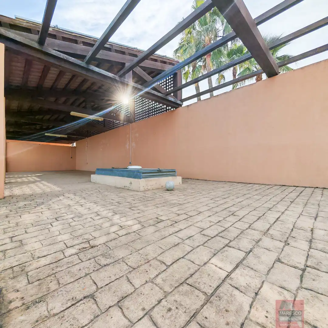 Terrasse von Einfamilien-Reihenhaus zum Verkauf in Mijas mit Klimaanlage, Terrasse und Abstellraum