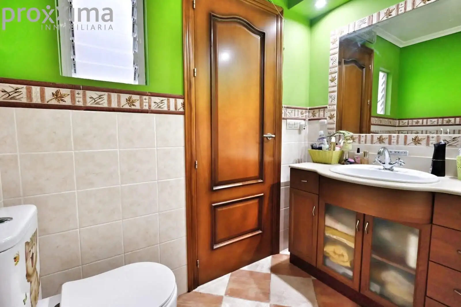 Bathroom of Houses for sale in Sevilla  with Air Conditioner and Terrace