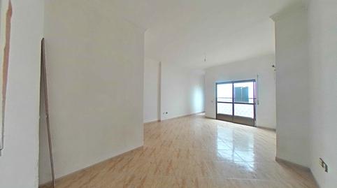 Foto 2 de Casa adosada en venda a Nueva, La Carlota, Córdoba