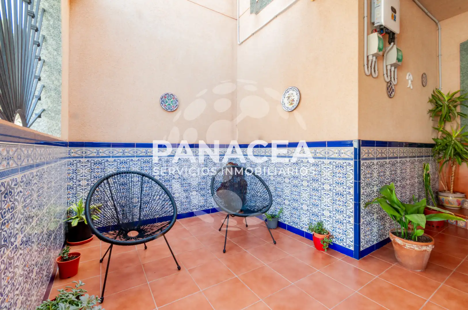 Casa adosada en venta en Vícar con Jardín privado, Terraza y Amueblado