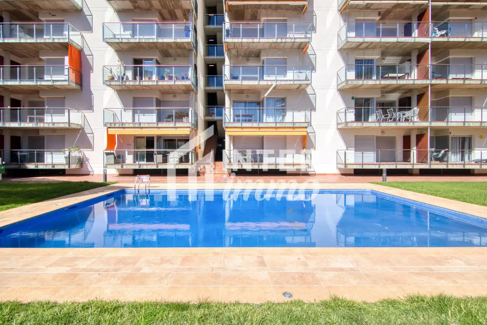 Apartament amb piscina en venda a Calle Cap Blanc 7, imagen 4