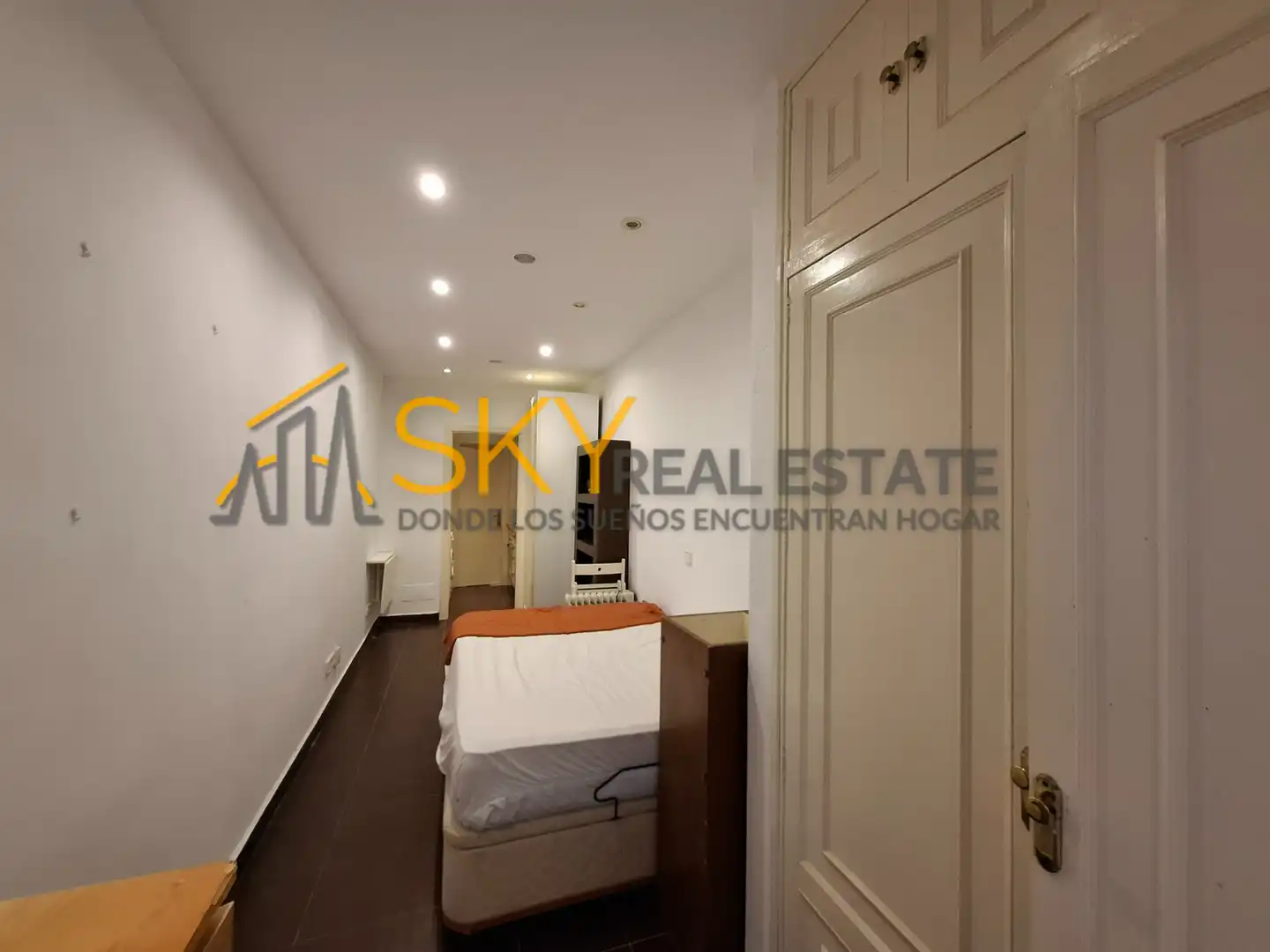 Habitación de Piso en venta en Madrid