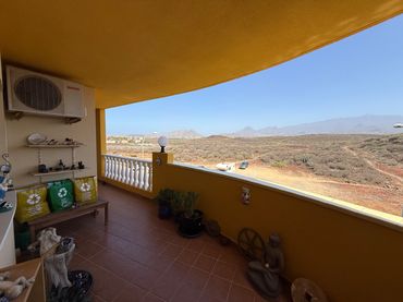 Piso con balcón en venta en Calle Perseo 8