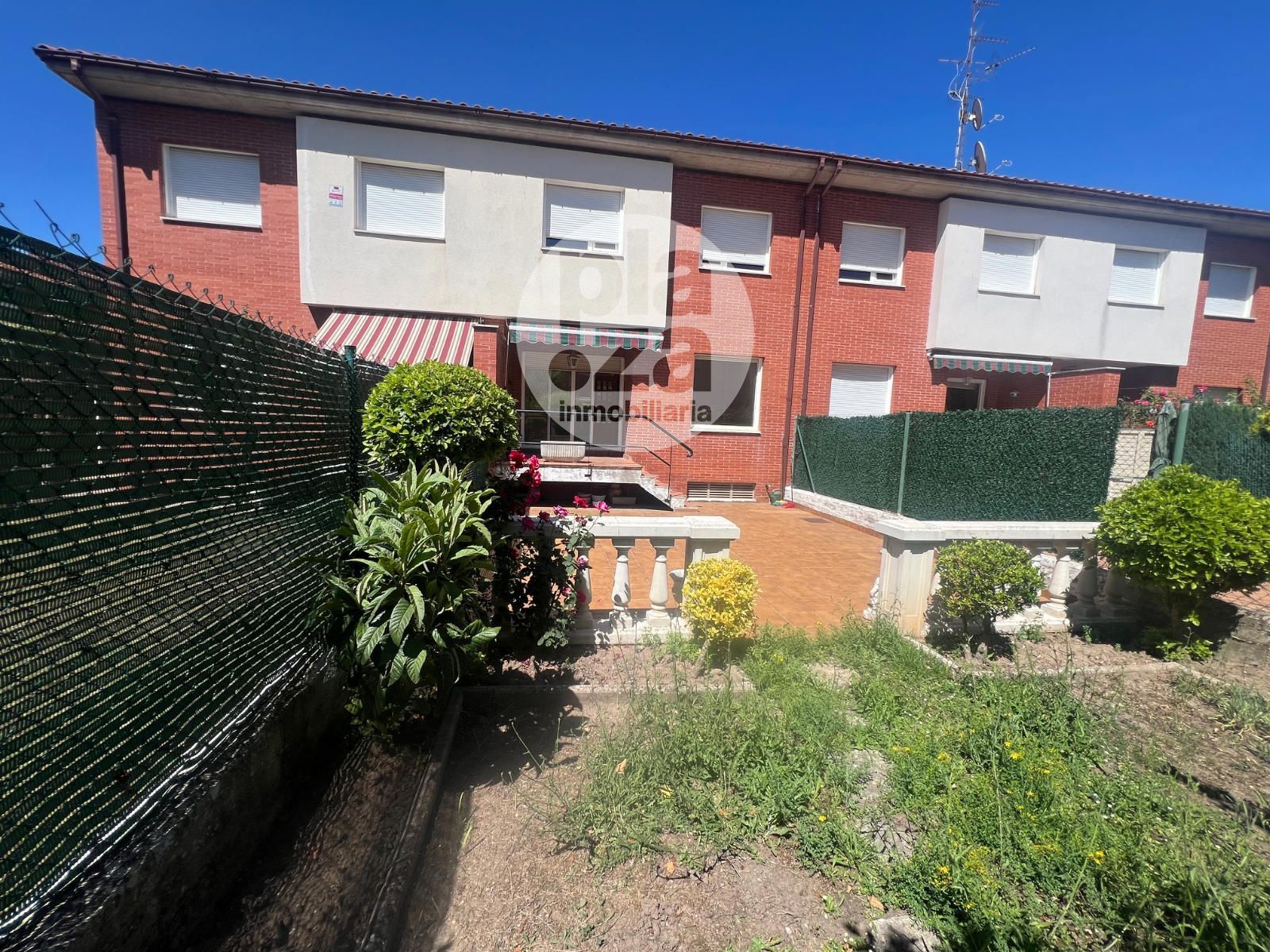 Garden of Single-family semi-detached for sale in Burgos Capital  with Heating, Private garden and Storage room