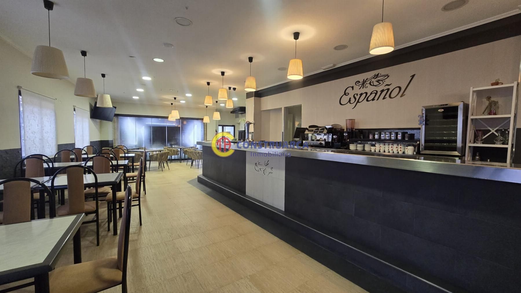 Building for sale in La Pueblanueva