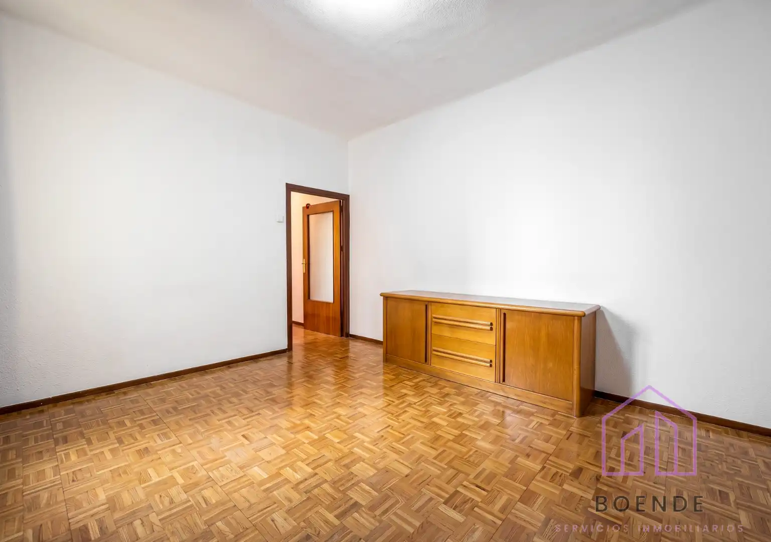 Flat for sale in Madrid  with Air Conditioner, Heating and Parquet flooring