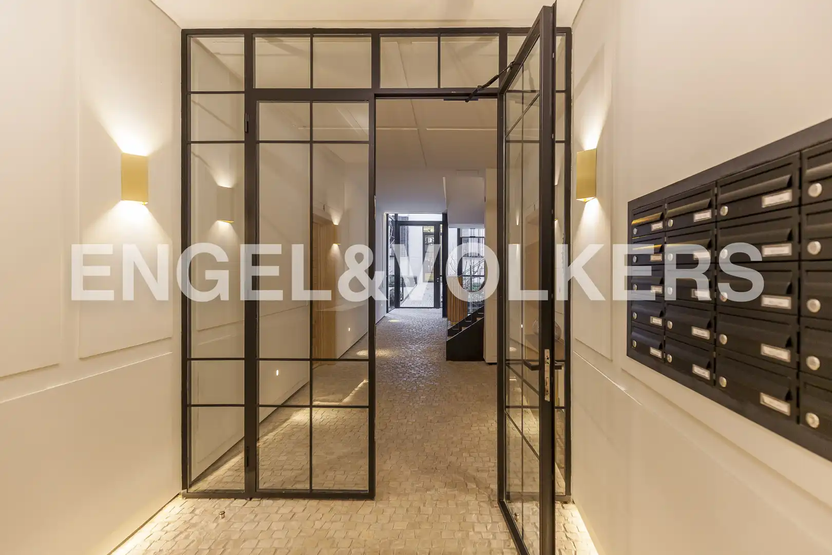 Wohnung zur Miete in Madrid mit Klimaanlage, Heizung und Balkon