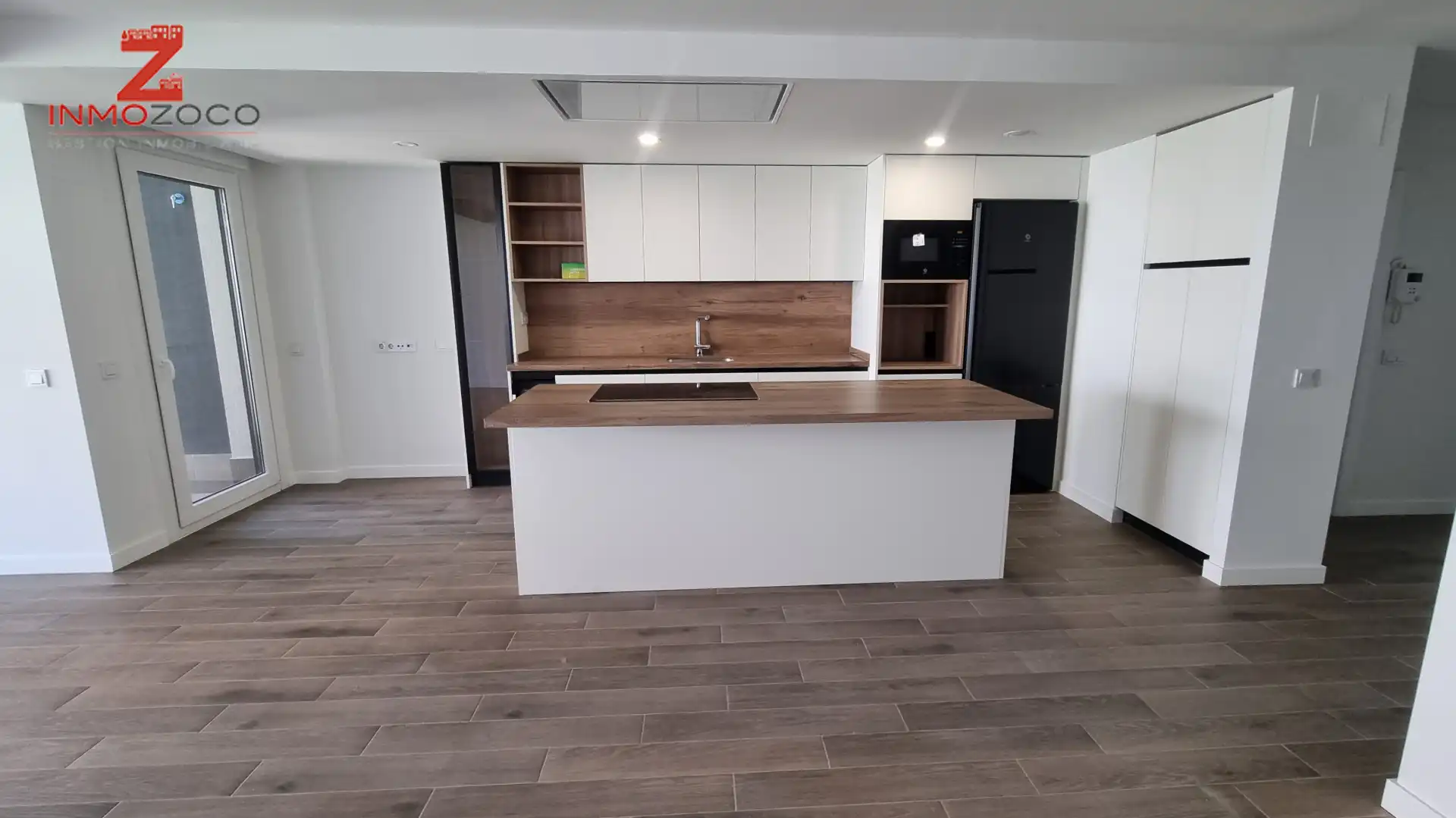 Cocina de Casa adosada en venta en Las Rozas de Madrid con Calefacción, Jardín privado y Terraza